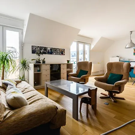 Beautiful Flat Close To Porte De Montreuil Appartamento Parigi